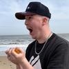 Vlog Cast